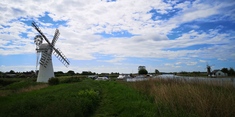 The drainage windmill at Thurne Mill still stands and the scoopwheel house is very evident.